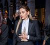 Les 625 000 dollars devront donc être intégralement restitués aux comptes de la succession du Roi de la Pop.

Paris Jackson à la sortie de l'hôtel Costes pour se rendre au défilé Tom Ford lors de la Fashion Week de Paris (PFW), à Paris, France, le 4 mars 2026. 

© Yehiel Chekroune/Bestimage