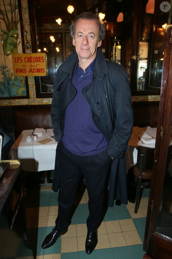 Info - Olivier Nora, patron des éditions Grasset, limogé par V. Bolloré - Exclusif - Olivier Nora - Remise du prix Cazes à la brasserie Lipp à Paris, le 22 mars 2017. © CVS / Bestimage