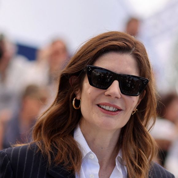 Chiara Mastroianni - Photocall du film "Marcello Mio" (Compétition) lors du 77ème Festival International du Film de Cannes (14 - 25 mai 2024), le 22 mai 2024. 
© Jacovides / Moreau / Bestimage