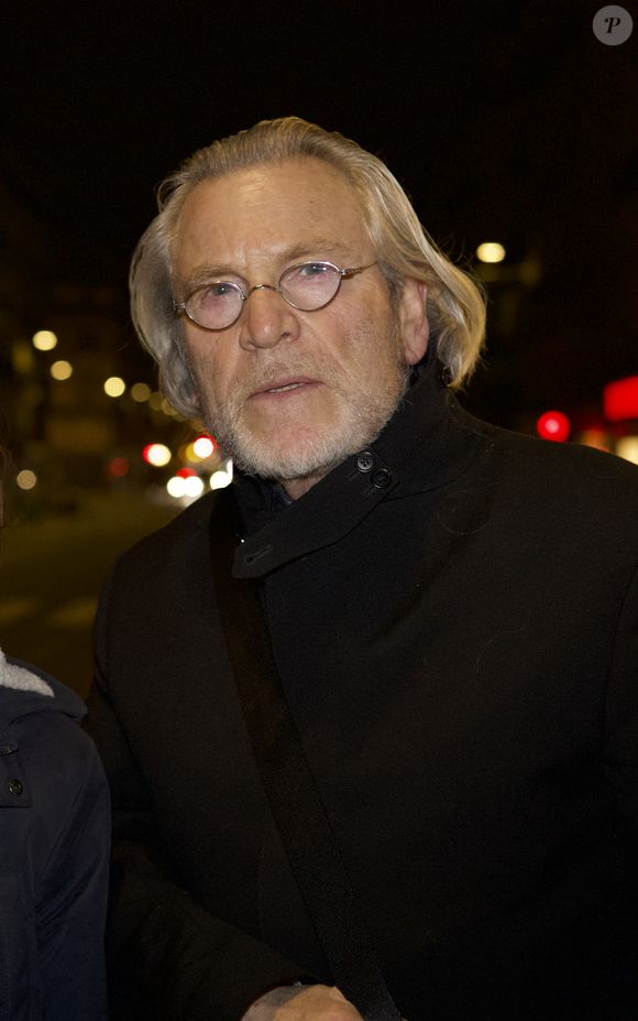 Tchéky Karyo vu dans le quartier Saint Germain des Prés à Paris, France le 15 mars 2023. Photo by ABACAPRESS.COM