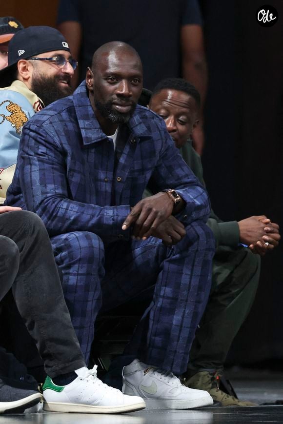 Le maire de Trappes, Ali Rabeh, dénonce un “sentiment de trahison” et estime la décision “inacceptable”.

Omar Sy au match de Basket Ball : Paris affronte Monaco (94-99) en ligue Betclic Elite à l'Adidas Arena à Paris le 12 octobre 2025
© Michtof / PsnewZ / Bestimage