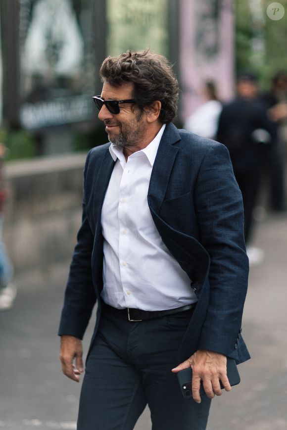 Patrick Bruel au défilé Tamara Ralph "Collection Haute Couture Automne/Hiver 2025-2026" lors de la Fashion Week de Paris, le 7 juillet 2025

© Da Silva / Perusseau / Bestimage