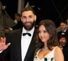 Lyna Khoudri et Karim Benzema, ce selfie du couple dévoilé

Karim Benzema et sa compagne Lyna Khoudri lors de la montée des marches du film « 13 jours 13 nuits » lors du 78ème Festival International du Film de Cannes.
© Jacovides-Moreau / Bestimage