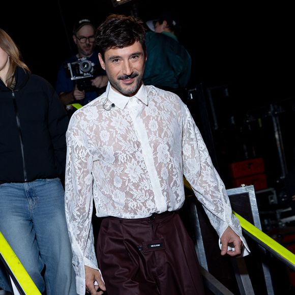 Exclusif - Jérémy Frerot en backstage de l'enregistrement de l'émission "Nos voix pour toutes" au profit de la Fondation des femmes à l'Adidas Arena diffusée sur TMC le 25 novembre 2025, à Paris, France, le 19 novembre 2025. © Guirec-Moreau/Bestimage