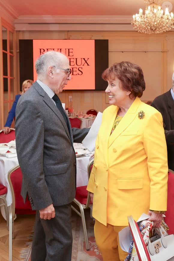 Pierre Sellal et Roselyne Bachelot réunis pour le dernier dîner du Cercle de la Revue des Deux Mondes de l'année le lundi15 décembre 2025

© Jack Tribeca / Bestimage