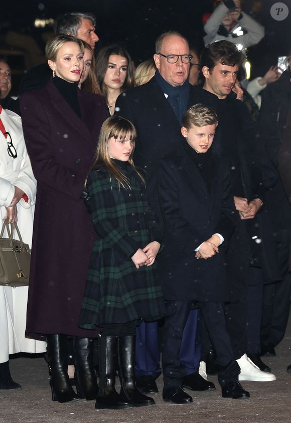 Le prince Albert II de Monaco, La princesse Charlène de Monaco, La princesse Gabriella de Monaco, comtesse de Carladès, Le prince Jacques de Monaco, marquis des Baux - La famille princière de Monaco lors de l'embrasement de la barque dans le cadre des célébrations de la Sainte-Dévote, Sainte Patronne de Monaco le 26 janvier 2024. © Claudia Albuquerque / Bestimage