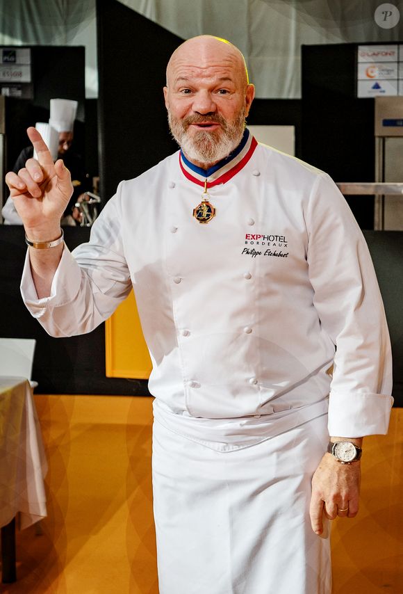 Exclusif - Philippe Etchebest préside le salon français de la restauration "Expotel" à Bordeaux. Il dirige aussi la journée des chefs et sa compétion regroupant 22 Etoiles sur l'évènement, le 25 Novembre 2019. © Patrick Bernard/ Bestimage