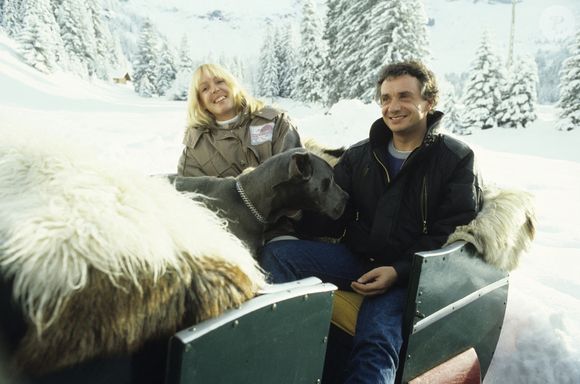 En France, à Megève, Michel Sardou avec sa femme Babette en février 1985.
Michel Ristroph via Bestimage