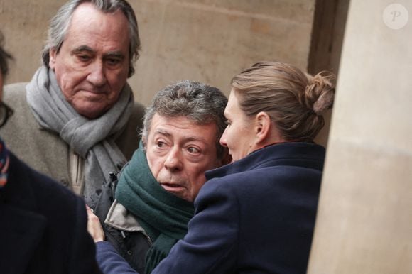 Philippe Lavil, Christian Constant assistant à la cérémonie d'enterrement de Jean-Luc Petitrenaud à l'église Saint-Pierre du Gros Caillou dans le 7e arrondissement de Paris, France, le 17 janvier 2025. Jean-Luc Petitrenaud, critique gastronomique et personnalité de la télévision française, est décédé le 10 janvier à l'âge de 74 ans. Photo par Nasser Berzane/ABACAPRESS.COM