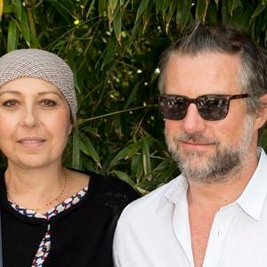Aujourd'hui âgé de 28 ans, Abraham Wapler enchaîne les projets et sera à l'affiche du film Microstar le 5 juillet prochain.

Archives - En France, à Paris, Valérie Benguigui et son mari lors des internationaux de France de Roland Garros 2013 le 5 juin 2013.