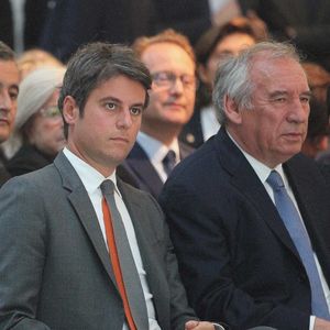 Deux véhicules d’une valeur totale de 23 000 € faisaient aussi partie du patrimoine ainsi que 141 794€ évalués sur des comptes.
Gérald Darmanin, ministre de l'Intérieur, Gabriel Attal, premier ministre, François Bayrou, Stéphane Séjourné, ministre de l'Europe et des Affaires étrangères - Les ministres assistent à la conférence de presse d'Emmanuel Macron au Pavillon Cambon à Paris le 12 juin 2024.

© Jonathan Rebboah / Panoramic / Bestimage