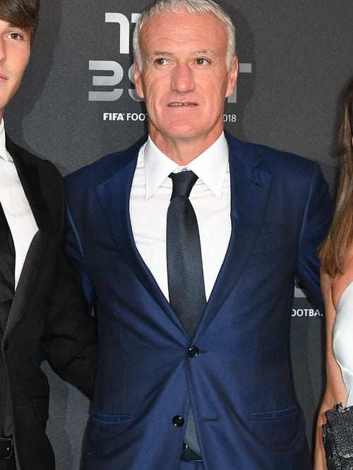 Il y a un an, Didier Deschamps célébrait un grand jour avec sa femme Claude et leur fils Dylan : retour en images sur cette journée pas comme les autres