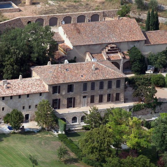 Vue aérienne du domaine de Miraval à Correns appartenant à Angelina Jolie et Brad Pitt depuis 2008
©Abacapress