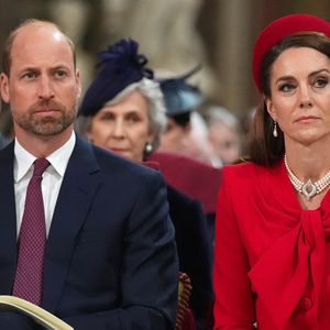 Il y a deux ans, en 2023, Kate avait rendu visite aux Irish Guards pour la Saint-Patrick en compagnie du prince William aux Mons Barracks à Aldershot. 

Le prince William, prince de Galles, et Catherine (Kate) Middleton, princesse de Galles - La famille royale d'Angleterre célèbre le 76ème Commonwealth Day à l'abbaye de Westminster à Londres le 10 mars 2025. ©Backgrid UK/ Bestimage