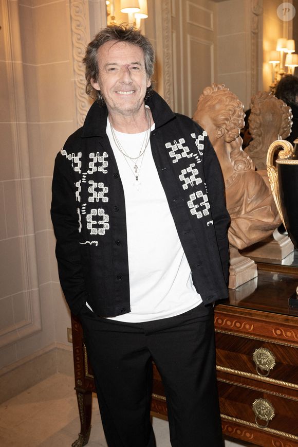 Jean-Luc Reichmann assiste au Gala des Stethos d'or 2024 à l'Hôtel George V à Paris, le 18 mars 2024. 

Photo : David Niviere / Abaca