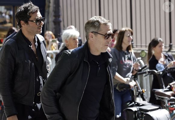 Maxim Nucci, Guillaume Canet - Arrivées aux obsèques de Nadia Farès en l'église Saint-Jean-de-Montmartre à Paris, le 24 avril 2026. N.Farès est décédée le 17 avril 2026 quelques jours après un "incident cardiaque" survenu le 12 avril 2026 dans la piscine du complexe sportif, Blanche (9ème).