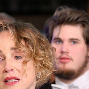 Info - Sharon Stone annonce la mort de son frère Michael Stone (74 ans) sur Instagram - Sharon Stone und Sohn Laird Vonne Stone - Les célébrations lors du "Bal de l'Opéra de Vienne 2026" à l'Opéra d'État de Vienne, le 12 février 2026.