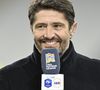 D’autres rappellent qu’il était encadré par des guides et équipé du matériel de sécurité.

Bixente Lizarazu pour Telefoot sur TF1 TV lors du match de football UEFA Nations League France VS Croatie le 23 mars 2025 au Stade de France à Saint-Denis près de Paris, France. Photo par Joly Victor/ABACAPRESS.COM