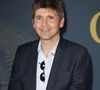 “Un documentaire qui a été diffusé au moment de la dissolution sur France 2. Et en ce moment, nous travaillons sur le portrait d’un artiste…”, ajoute-t-il
Thomas Sotto - Soirée de gala "Coeur Central" au profit de Terre d'Impact fonds de dotation de la FFT et de l'association Fête le Mur sur le Court Central Philippe Chatrier à Roland Garros, Paris le 5 juillet 2022. © Marc Ausset-Lacroix/Bestimage