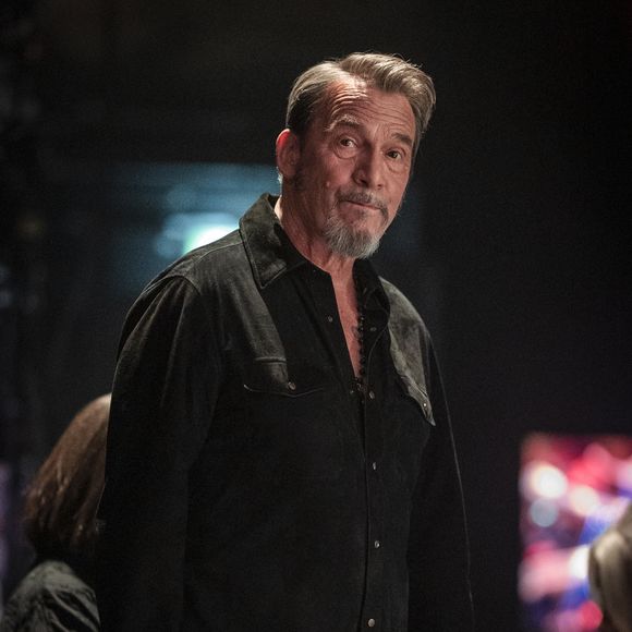 Exclusif - Florent Pagny en backstage de l'enregistrement de l'émission "Serge Lama, le dernier rappel" présentée par F. Bollaert, diffusée le vendredi 21 novembre 2025 sur France 3 à 21h10, au théâtre Marigny à Paris, France, le 29 avril 2025. © Clovis-Moreau/Bestimage