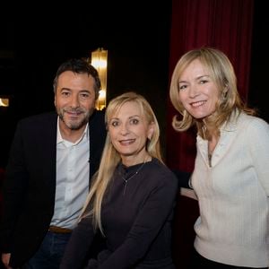 Exclusif - Bernard montiel, Natalie Dessay, Delphine Dewost (directrice de Olympia Tv) lors de l'enregistrement de l'émission Olympiascope présentée par B.Montiel à la Comédie de Paris le 6 mars 2025. 
Cette émission sera diffusée le 16 avril.

© Jack Tribeca / Bestimage