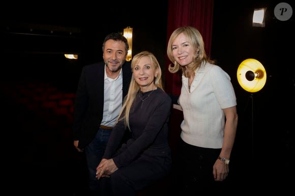Exclusif - Bernard montiel, Natalie Dessay, Delphine Dewost (directrice de Olympia Tv) lors de l'enregistrement de l'émission Olympiascope présentée par B.Montiel à la Comédie de Paris le 6 mars 2025. 
Cette émission sera diffusée le 16 avril.

© Jack Tribeca / Bestimage