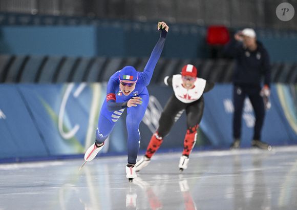 Francesca Lollobrigida (G) de l'Italie participe à la finale du 3000m féminin en patinage de vitesse aux Jeux Olympiques d'hiver de Milan-Cortina 2026 à Milan, Italie, le 7 février 2026. Photo by Xinhua/ABACAPRESS.COM/Wu Wei)