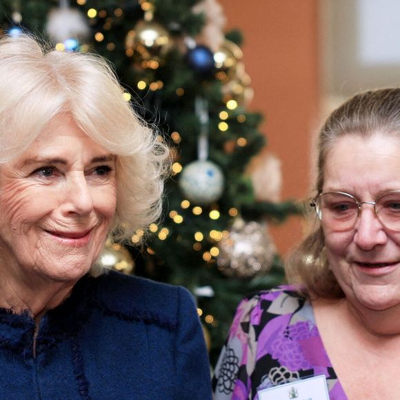 Le roi Charles III d'Angleterre et Camilla Parker Bowles, reine consort d'Angleterre, lors d'une réception à la mairie de Waltham Forest à Londres, le 20 décembre 2024.