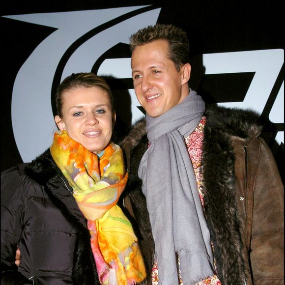 Exclusif - Michael Schumacher et sa femme Corinna à Paris. RACHID BELLAK / BESTIMAGE