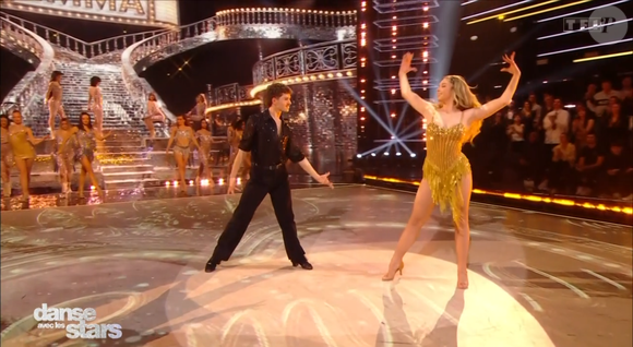 Emma (Star Academy) dans Danse avec les stars - capture d'écran TF1