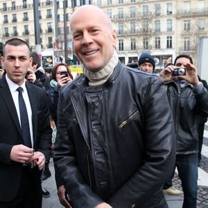 Bruce Willis et sa femme Emma Heming et leur fille Mabel Ray en promenade dans Paris.Le 09/02/2013 Paris (PIX4U / BESTIMAGE).