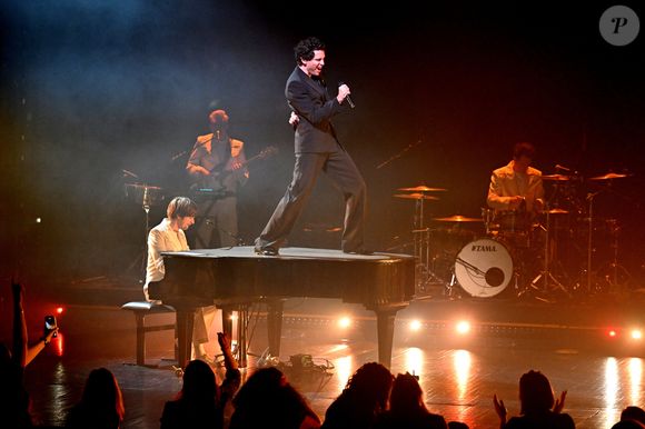 Mika, l'auteur-compositeur-interprète, musicien et acteur libano-américano-britannique, en concert sur la scène du Grand Auditorium du Palais des Festivals de Cannes dans le cadre du MIDEM 2025 le 30 janvier 2025.
© Bruno Bebert/Bestimage