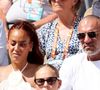 Amel Bent et son mari Patrick Antonelli, Kevin Mayer et sa compagne Delphine Jariel dans les tribunes lors des Internationaux de France de Tennis de Roland Garros 2023. Paris, le 10 juin 2023. © Jacovides-Moreau / Bestimage