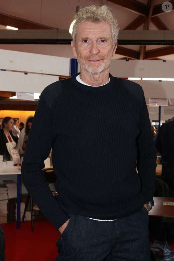 Denis Brogniart à la Halle Georges Brassens de Brive-la-Gaillarde pour la 43eme Foire du Livre de Brive, le 7 novembre 2025.©Jean-Marc LHOMER/Bestimage.