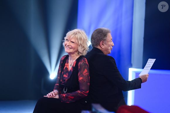 Exclusif - Catherine Ceylac et Michel Drucker - Enregistrement de l'émission Vivement dimanche au studio Rive Gauche, presentée par Michel Drucker . Diffusion sur France 3 le 22/03/2026. Photos prises le 11 mars 2026. © Guillaume Gaffiot / Bestimage