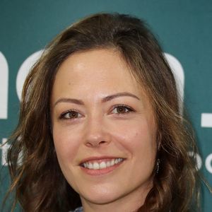 Toute l'équipe présente ses sincères condoléances à sa famille", a-t-il été partagé sur Instagram.

Exclusif - Dounia Coesens lors de la 25ème édition du Festival TV de Luchon le 7 février 2025.

© Patrick Bernard / Bestimage
