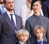 Beatrice Borromeo et Pierre Casiraghi sont devenus parents pour la troisième fois.

Andrea Casiraghi, Beatrice Borromeo, Francesco Casiraghi, Stefano Casiraghi dans la cour du palais princier le jour de la fête nationale de Monaco.

© Jean-Charles Vinaj / Pool Monaco / Bestimage