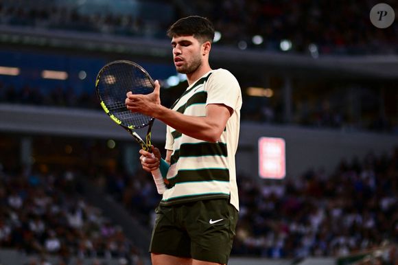 Match "Carlos Alcaraz - Tommy Paul (6/0 - 6/1 - 6/4)" lors des Internationaux de France de Tennis de Roland Garros 2025. Paris, le 3 juin 2025.
© Dante Badano/PsnewZ/Bestimage