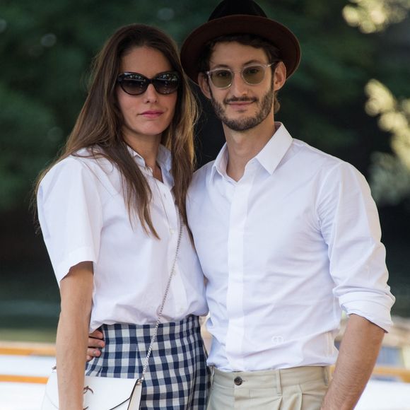 Cet établissement de prestige a d'ailleurs remporté le célèbre Readers' Choice Award 2025 de Condé Nast Traveler.

Pierre Niney et sa femme Natasha Andrews - People à Venise pour la 77ème édition du festival international du film de Venise (Mostra), le 2 septembre 2020.

© Bestimage