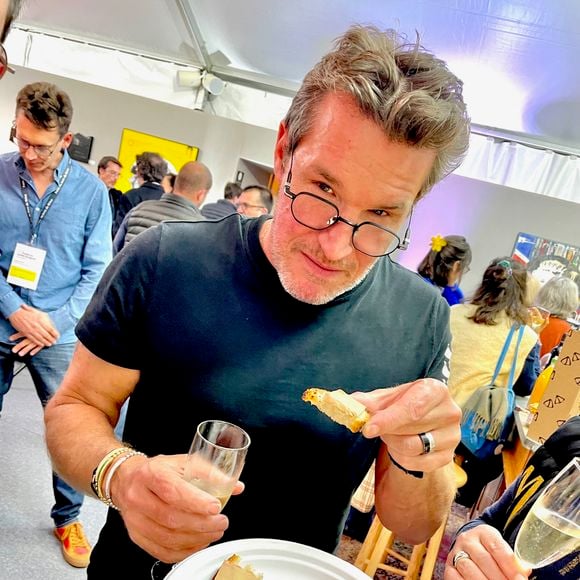 Benjamin Castaldi - Foire du Livre de Brive 2024 à la Halle Georges Brassens de Brive-la-Gaillarde le 8 novembre 2024.
© Fabien Faure / Bestimage