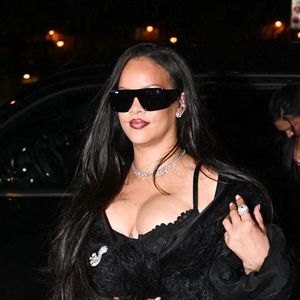 ou de Rihanna, invités lors du somptueux mariage d’Anant Ambani — fils aîné de l’homme le plus riche d’Inde

Rihanna est allée dîner au restaurant Lapérouse à Paris en marge de la fashion week le 28 janvier 2026.
Yehiel Chekroune / Bestimage