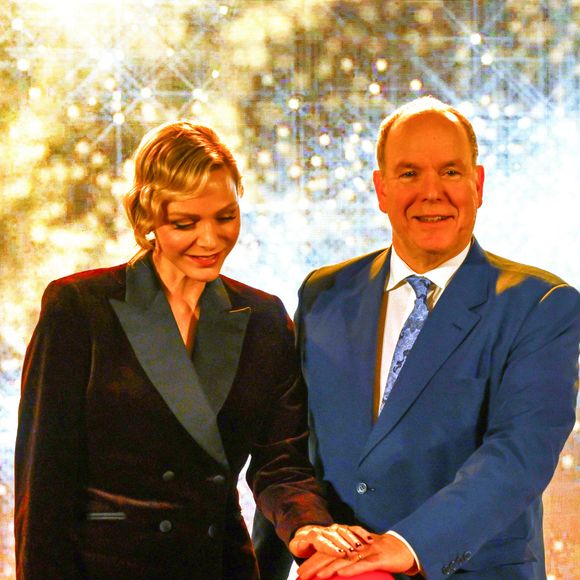 Le prince Albert II de Monaco et la princesse Charlene ont célébré les 25 ans du Grimaldi Forum et inauguré l'extension de l'espace d'exposition accompagné par M. Pierre André Chiappori représentant le ministre d'Etat de la Principauté, M. Henri Fissore, le président du Grimaldi, et de Mme Sylvie Biancheri, la directrice générale, à Monaco le 16 janvier 2025. © Bruno Bebert/Bestimage