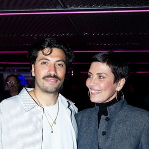 Cristina Cordula avec son fils Enzo lors de la soirée de lancement de l'émission "Cousu main" présentée par C.Cordula et diffusée sur RMC Life.
Péniche Fluctuart à Paris le 31 mars 2026.
© Tiphaine Lebely / Bestimage