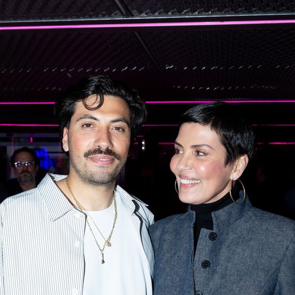 Cristina Cordula avec son fils Enzo lors de la soirée de lancement de l'émission "Cousu main" présentée par C.Cordula et diffusée sur RMC Life.
Péniche Fluctuart à Paris le 31 mars 2026.
© Tiphaine Lebely / Bestimage