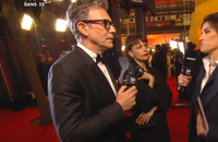 "Ça m'a plombé la soirée", Michel Hazanavicius pas au top sur le tapis rouge des César, accompagné de sa femme Bérénice Béjo. Capture d'écran Canal+.