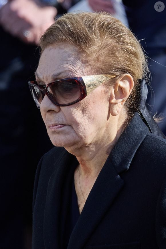 Farah Pahlavi - Sorties des obsèques du roi Constantin II de Grèce en la cathédrale métropolitaine d'Athènes, Grèce, le 16 janvier 2023. Cyril Moreau/Bestimage