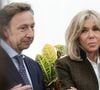 Stéphane Bern connaissait Brigitte Macron "avant" son arrivée à l'Elysée. "C'est une amie"

Stéphane Bern et Brigitte Macron - Le président français Emmanuel Macron, accompagné de la première dame Brigitte Macron, visitent le petit théâtre à l'italienne de Guéret, avec les élus et acteurs locaux de la culture, le 16 septembre 2022. 
© Stéphane Lemouton/Bestimage