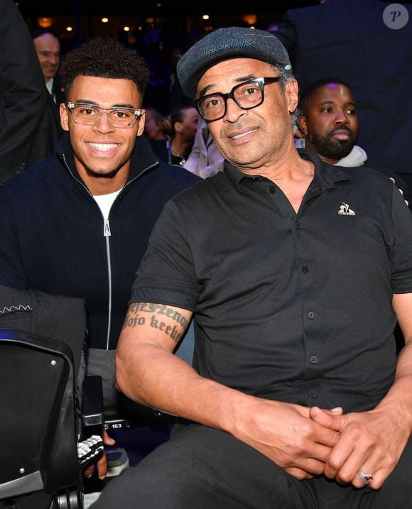 "J’ai morflé. J’avais une soixantaine de jours de rééducation prévue. J’en ai fait quarante. Du moment où j’ai pu refaire du vélo et jouer au golf, j’ai arrêté".

Désiré Doué ( PSG), Yannick Noah - Jannik Sinner remporte le Rolex Paris Masters 2025 face à Félix Auger-Aliassime à la Défense Arena le 2 novembre 2025 . © Veeren/Bestimage