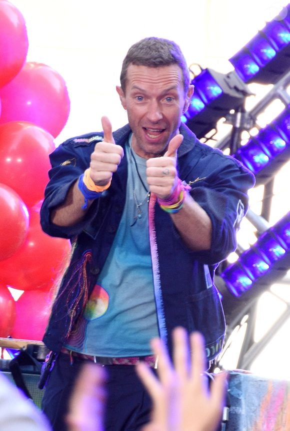 Chris Martin et son groupe Coldplay se produisent lors du concert de l'émission "Today Show" (NBC) à New York, le 8 octobre 2024.