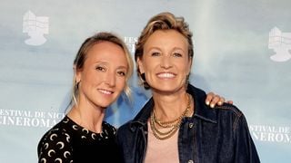 "C’était pas du tout contre ma soeur, mais…" : Alexandra Lamy évoque son enfance avec Audrey, sa cadette